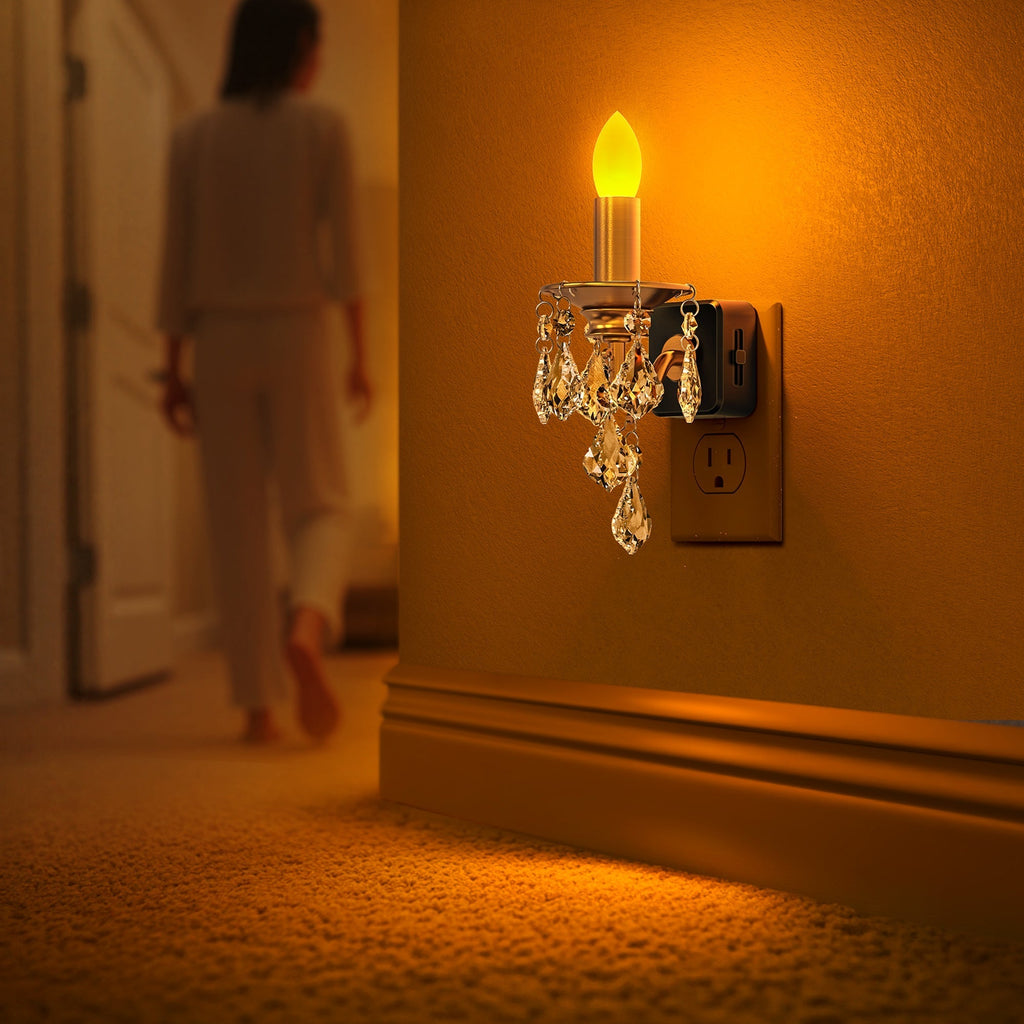 Candle Lamp With Hanging Crystal Decor
