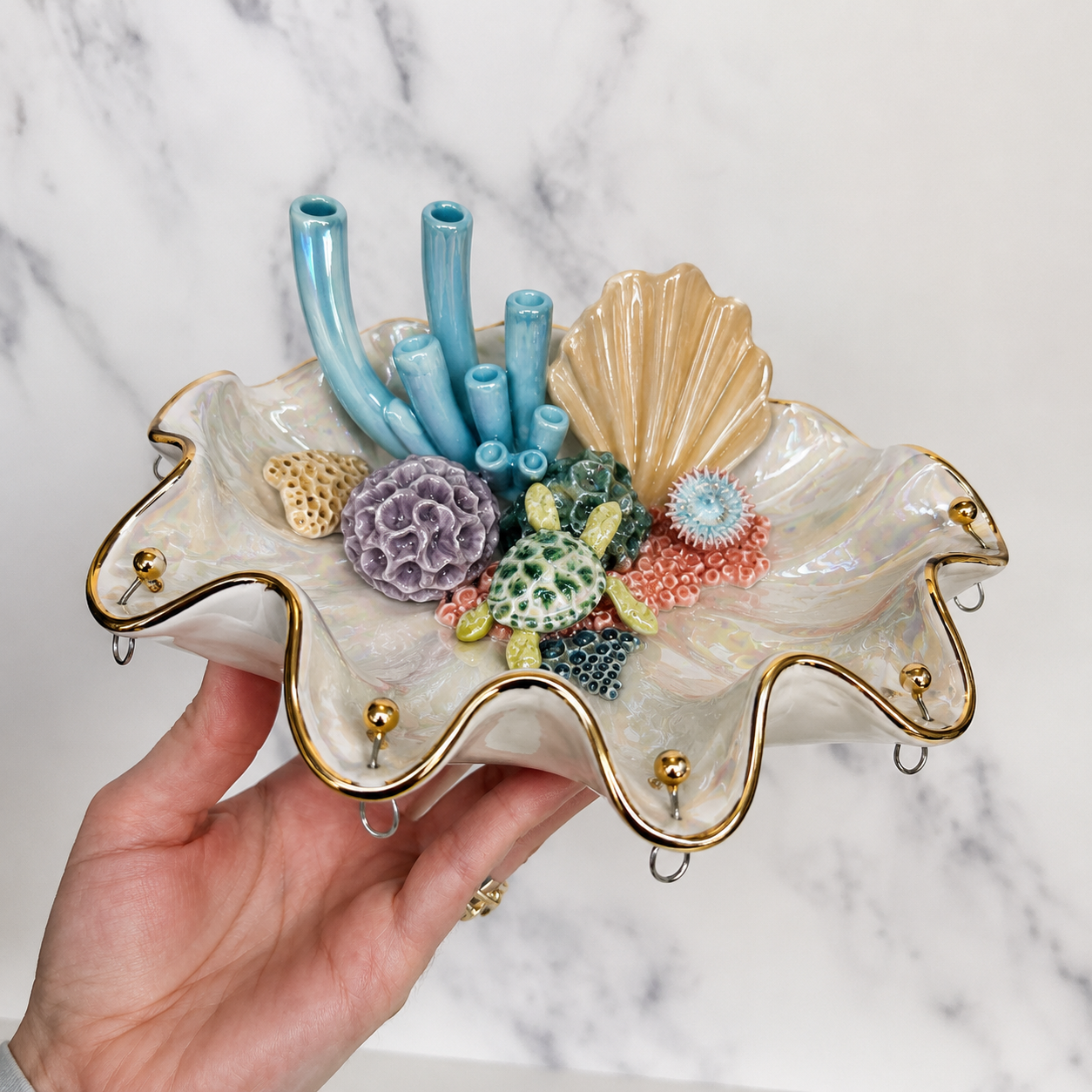 Shell jewellery Holder